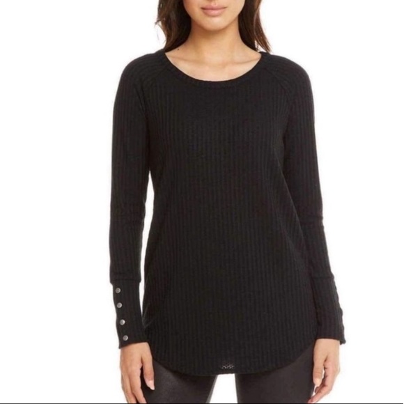 black thermal top